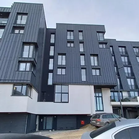 Gold * بيلاسنيكا